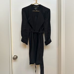 DKNY Black Belted Trench Coat Long Sleeve Adjustable Front Slit Pockets sz 10